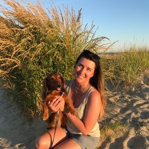 Meet your Posher, Emily